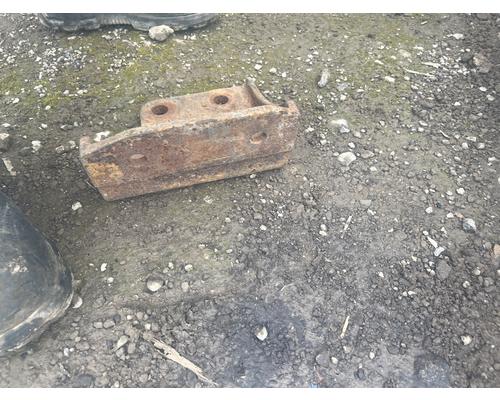 CAT 3176 Engine Mounts