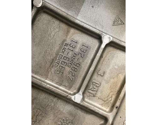 CAT C-12 Valve Cover