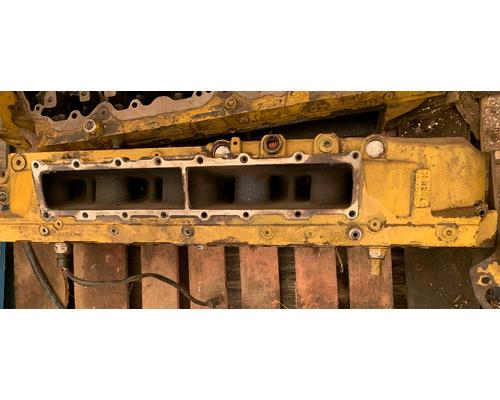 CAT C-7 Cylinder Head