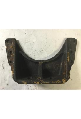 CAT CT660 Engine Mounts