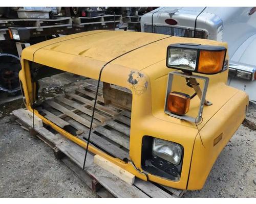  Chevrolet C7500 Hood #