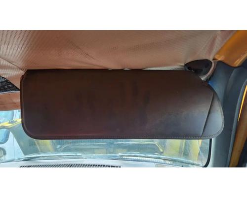  Chevrolet C7500 Visor #