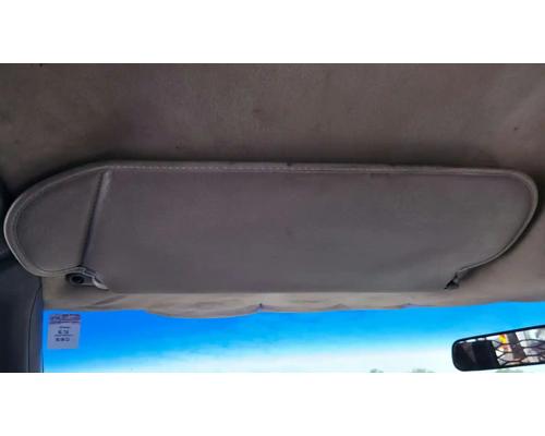  Chevrolet C7500 Visor #
