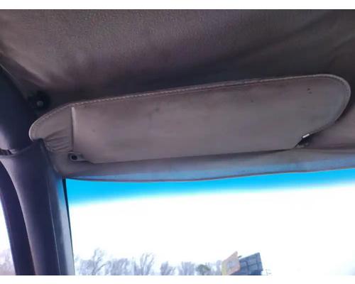  Chevrolet C8500 Visor #