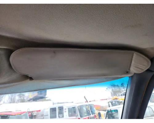  Chevrolet C8500 Visor #