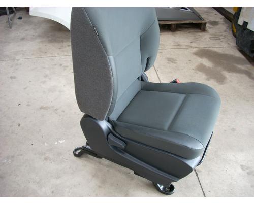 CHEVROLET CITY EXPRESS Seat, Front