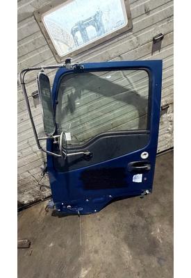 CHEVROLET T7500 Door Assembly, Front