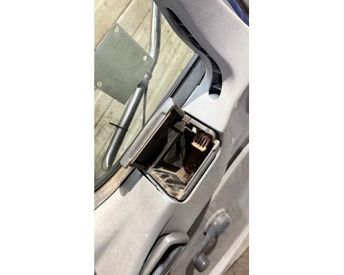 CHEVROLET T7500 Door Assembly, Front