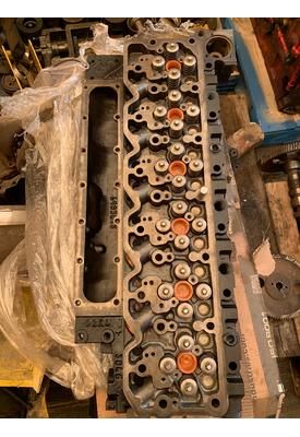 CUMMINS ISB6.7 Cylinder Head