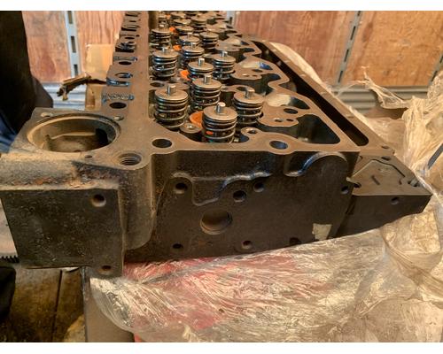 CUMMINS ISB6.7 Cylinder Head