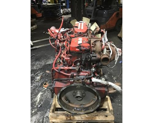 CUMMINS ISB6.7 Engine Assembly