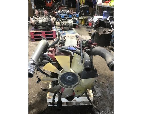 CUMMINS ISB6.7 Engine Assembly