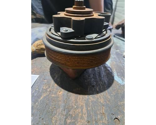 CUMMINS ISB6.7 Fan Clutch