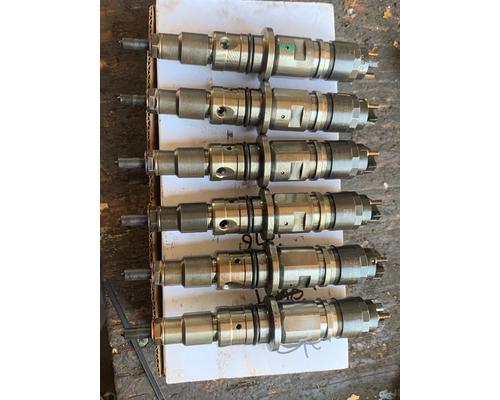 CUMMINS ISB6.7 Fuel Injector