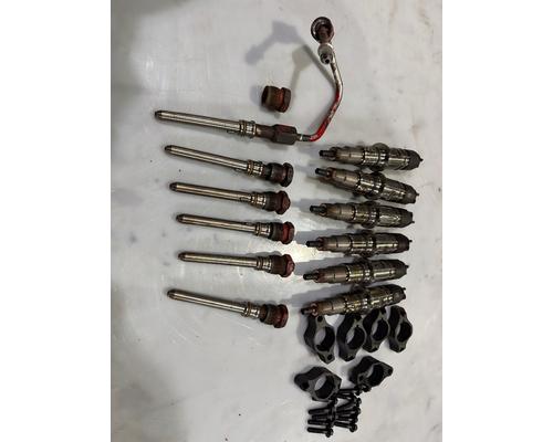 CUMMINS ISB6.7 Fuel Injector