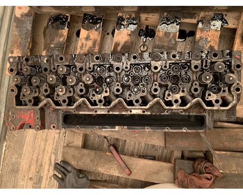 CUMMINS ISL Cylinder Head