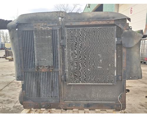 CUMMINS ISX Radiator