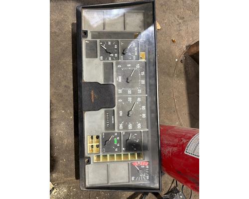 CUMMINS L10 Instrument Cluster