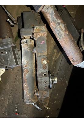 CUMMINS N14 CELECT Engine Oil Cooler