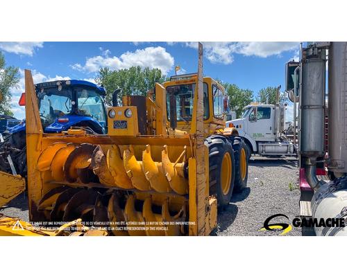 County 764 Industrial Tractor Complete Vehicle