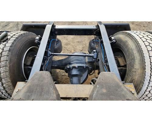  Detroit DA-RT-40.0-4 Axle Housing #
