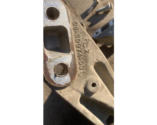 DETROIT DD13 Bracket, Misc.