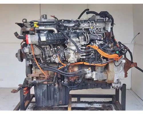  Detroit DD13 Engine Assembly #