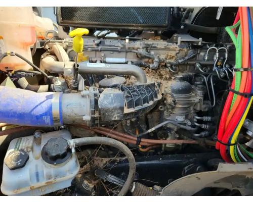  Detroit DD13 Engine Assembly #