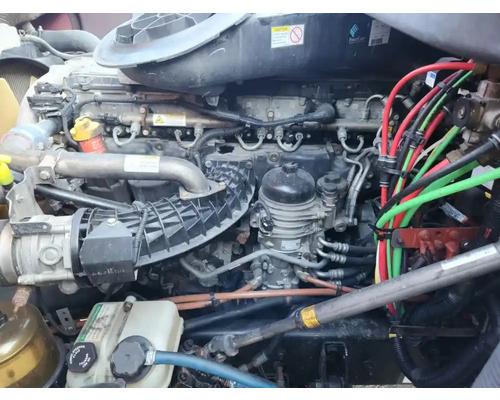  Detroit DD13 Engine Assembly #