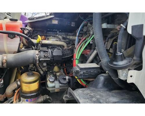  Detroit DD13 Engine Assembly #