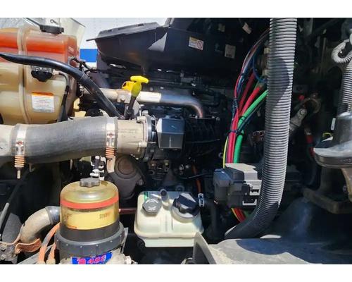  Detroit DD13 Engine Assembly #