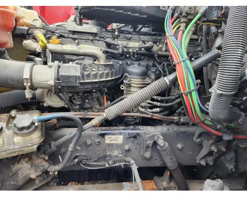  Detroit DD13 Engine Assembly #