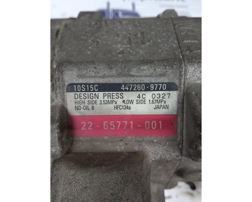 DETROIT DD15 AC Compressor