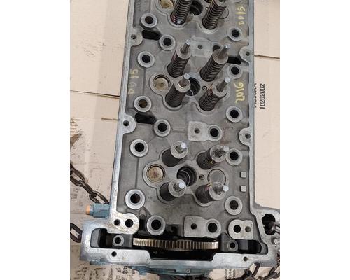 DETROIT DD15 Cylinder Head
