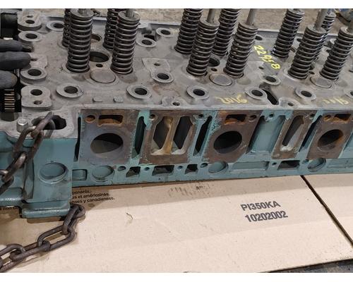 DETROIT DD15 Cylinder Head