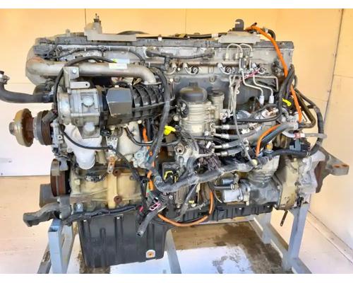  Detroit DD15 Engine Assembly #