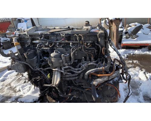 DETROIT DD15 Engine Assembly