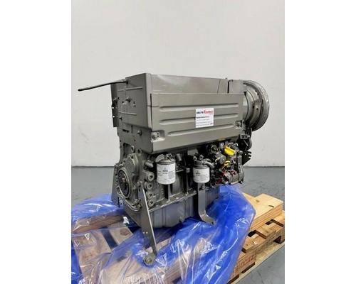  Deutz BF4L1011F Engine Assembly #