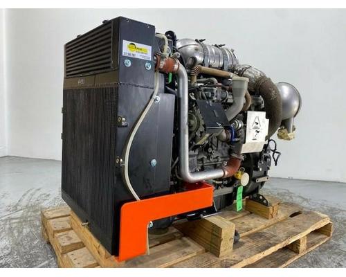  Deutz TCD3.6L4 Engine Assembly #