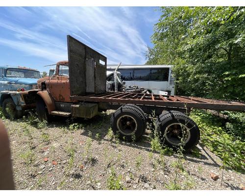 DODGE D Series Complete Vehicle