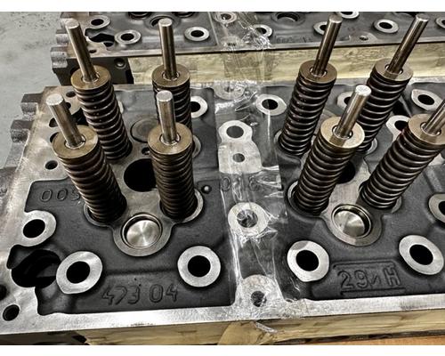 Detroit DD15 / DD16 Cylinder Head