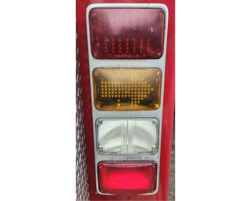 e-one-fire-truck-tail-lamp #1427054
