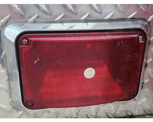 e-one-fire-truck-tail-lamp #1427055