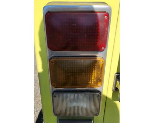 e-one-fire-truck-tail-lamp #1437364