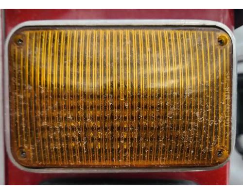 ferrara-fire-apparatus-tail-lamp #1449627
