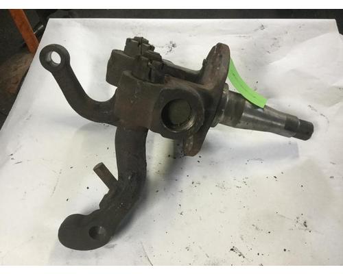 FORD AT9513 AEROMAX 113 Spindle  Knuckle, Front