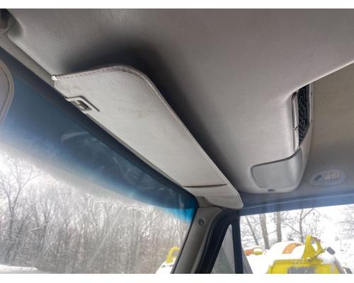  Ford AT9522 Aeromax 122 Visor #
