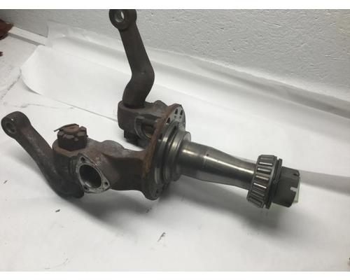 FORD AT9522 AEROMAX 122 Spindle  Knuckle, Front