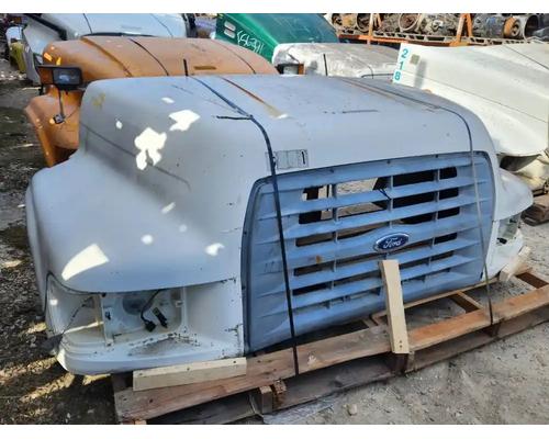 ford-b800-hood #1443333
