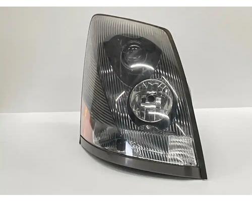 ford-e-450-super-duty-headlamp-assembly #1361519